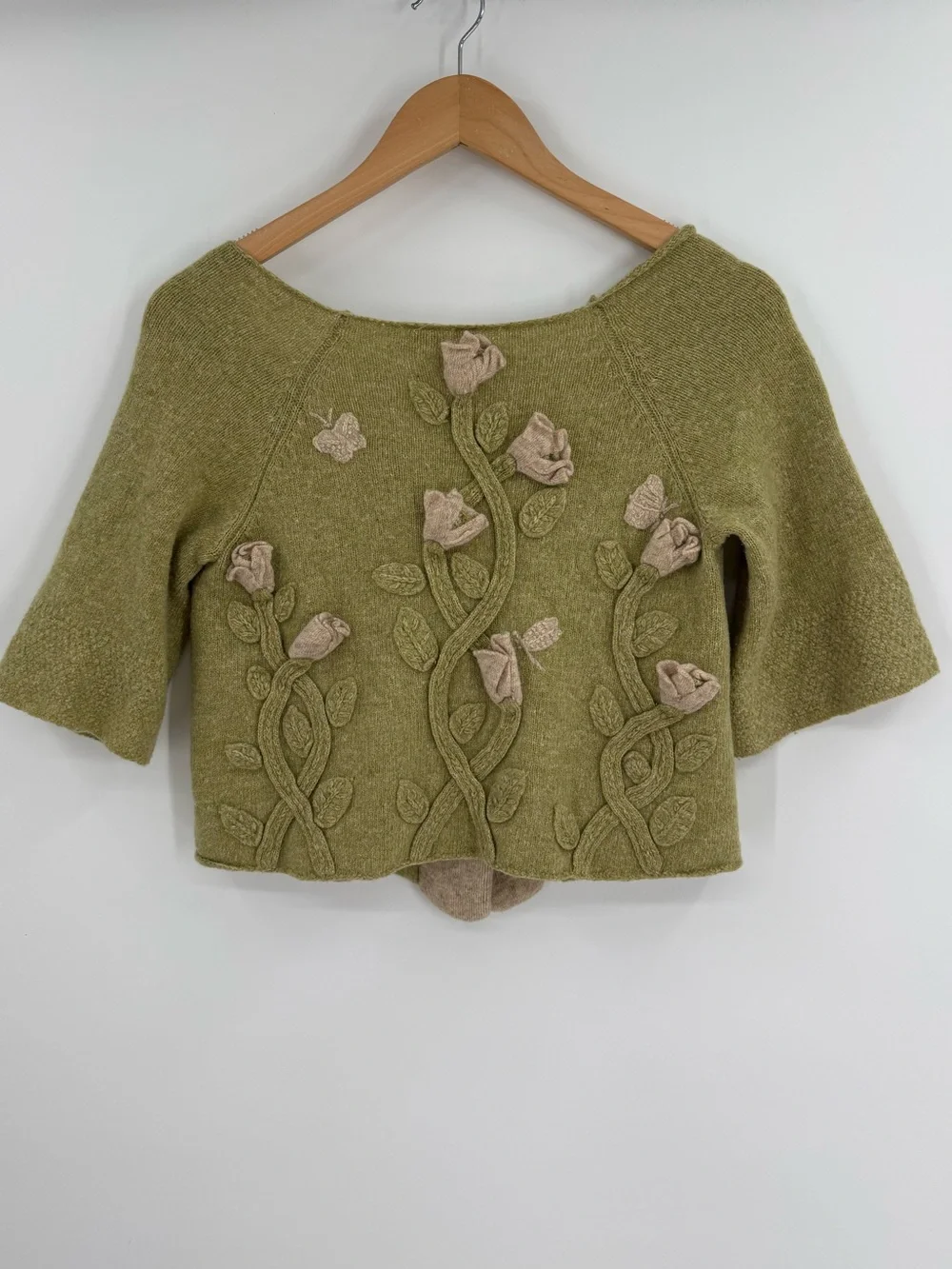 Anthropologie Moth Floral Applique 3/4 Sleeve Button Front Cardigan | Green | S